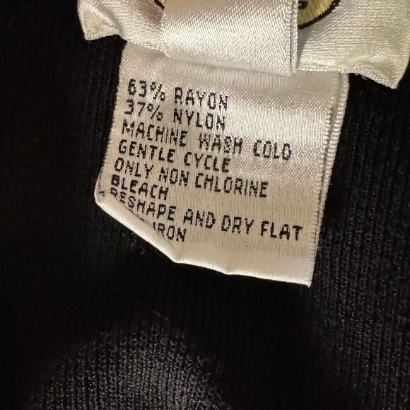 Talbots Nylon Blend Travelers Knit Cardigan V Neck Button Front Black M - Picture 5 of 5